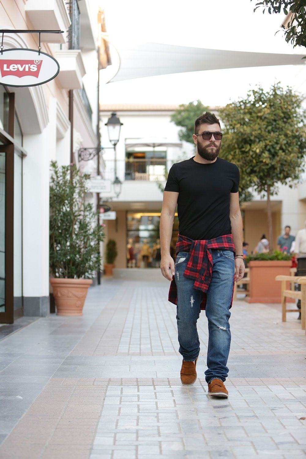 grunge denim black t-shirt street style man fashion blogger balmain boss cool artisan Γαβριήλ Νικολαΐδης