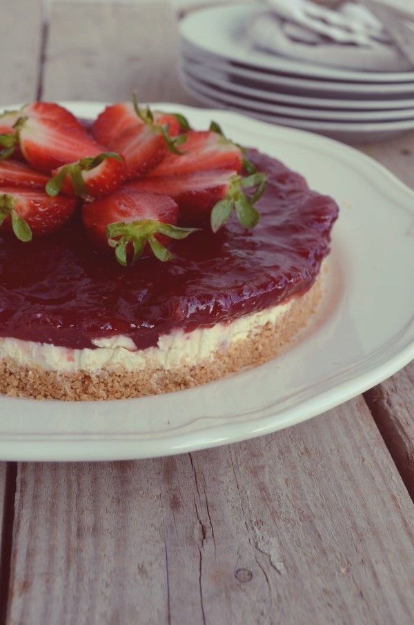 perfect, easy, simple, cheesecake, recipe, strawberry, marmalade, απλή, γρήγορο, εύκολη, συνταγή, τσιζκέικ, cool artisan, Γαβριήλ Νικολαίδης