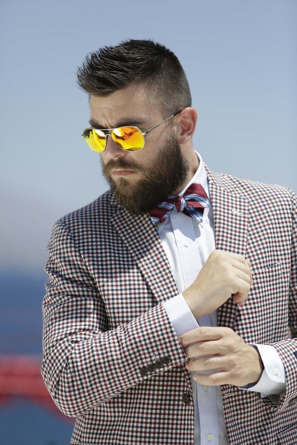 street style, man fashion blogger, suit, white shirt, red pants, new, trends, 2014, summer, mirror sunglasses, summer wedding, cool artisan, mcrthurglen, athens, sales